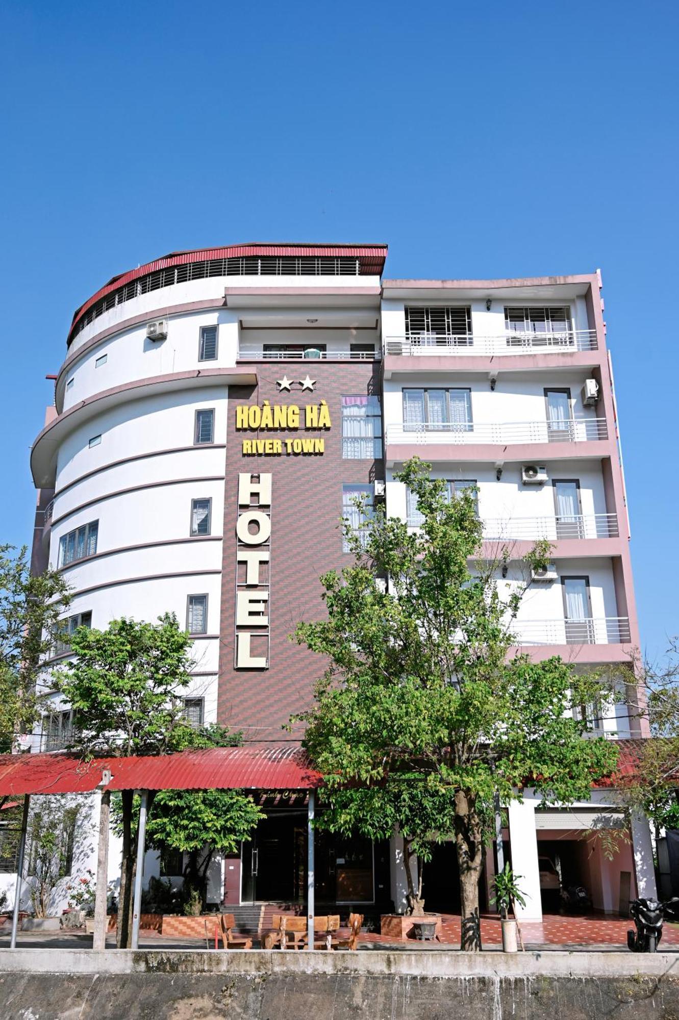 Khach San Hoang Ha River Town Yen Bai Exterior photo