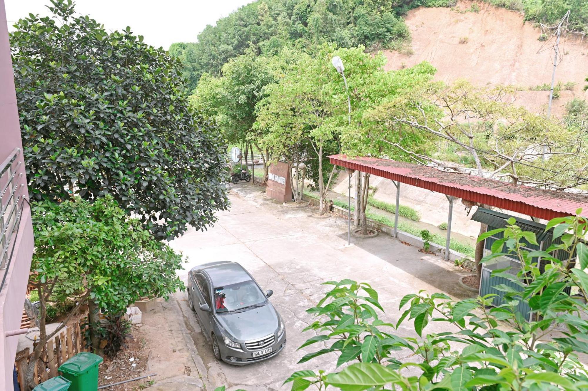 Khach San Hoang Ha River Town Yen Bai Exterior photo